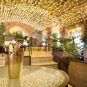 5* Hotell Le Chatelain